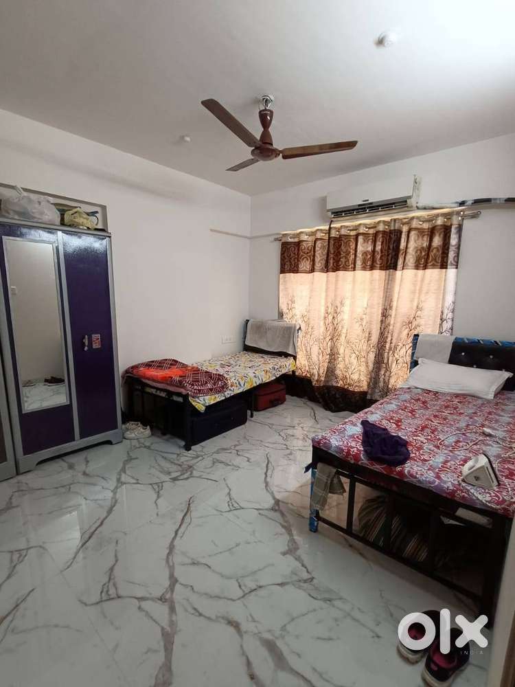 In Bhandup No brokerage PG, premium lifestyle, prime furnished room