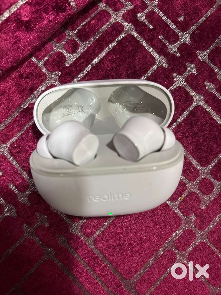 Realme ear buds