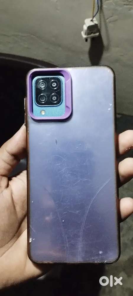 Samsung galaxy m12 4+64gb