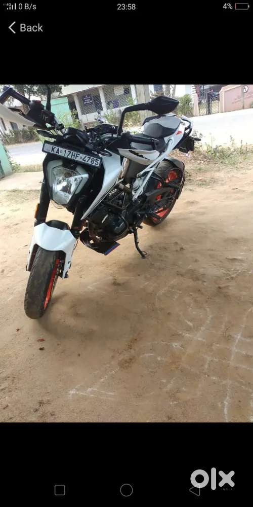 Good in condition showroom maintanance