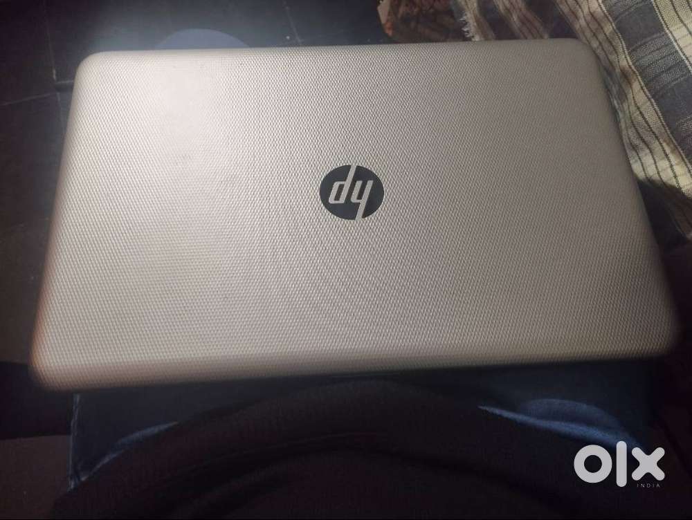 Hp laptop urgent sale