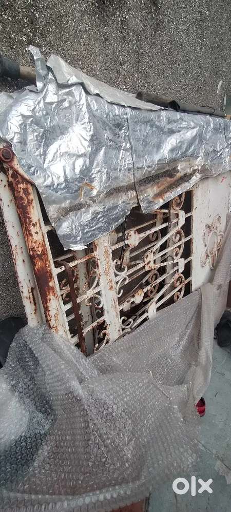 Want to sell iron gate