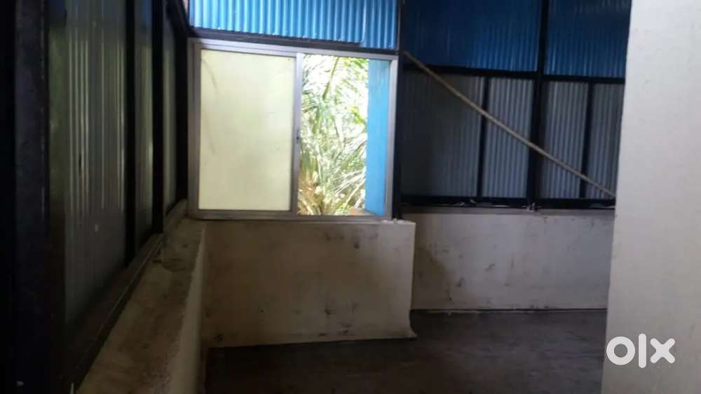 आम्हाला ट्विन बंगला भाड्याने द्यायचा आहे.