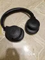 JBL Tune 760NC Headphones