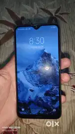 Redmi 8  (4/64)