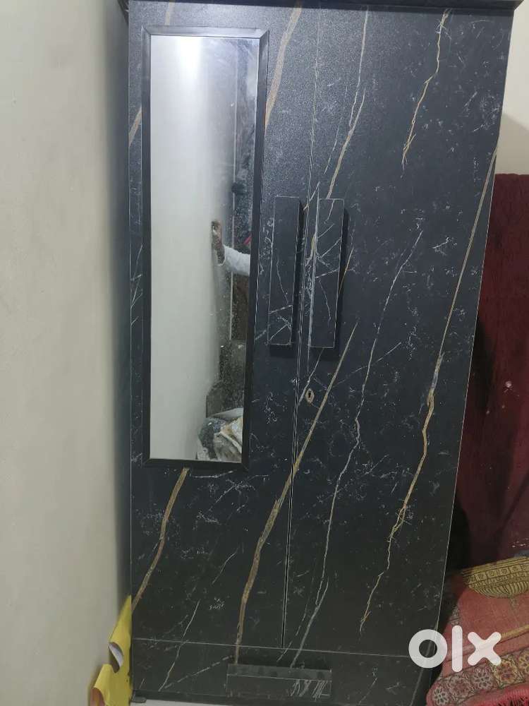 Wardrobe with Mirror – Almost New