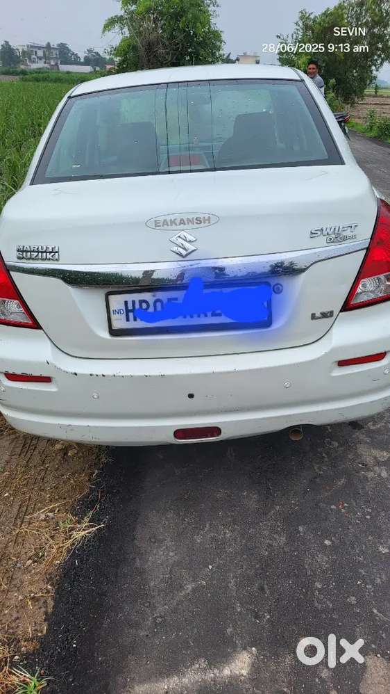 Maruti Suzuki Swift Dzire 2010 Petrol 30000 Km Driven