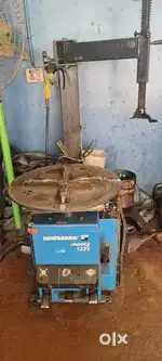 Tyre changer