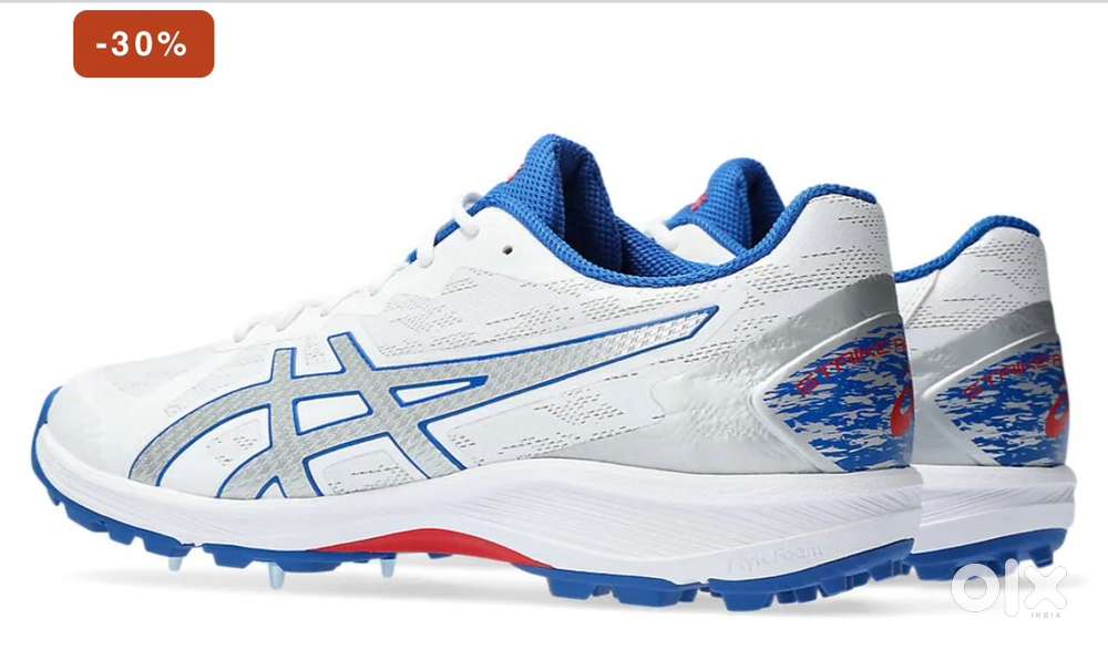 Asics shoes branded