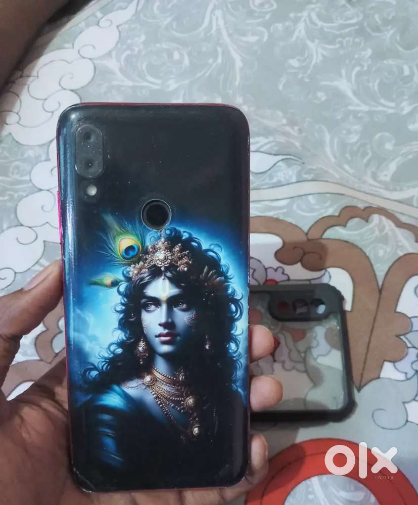 REDMI Y3 4GB 64GB storage