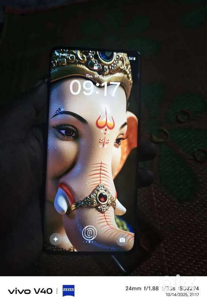 Realme 12pro+ very gud nd neat condition used mobile totally original