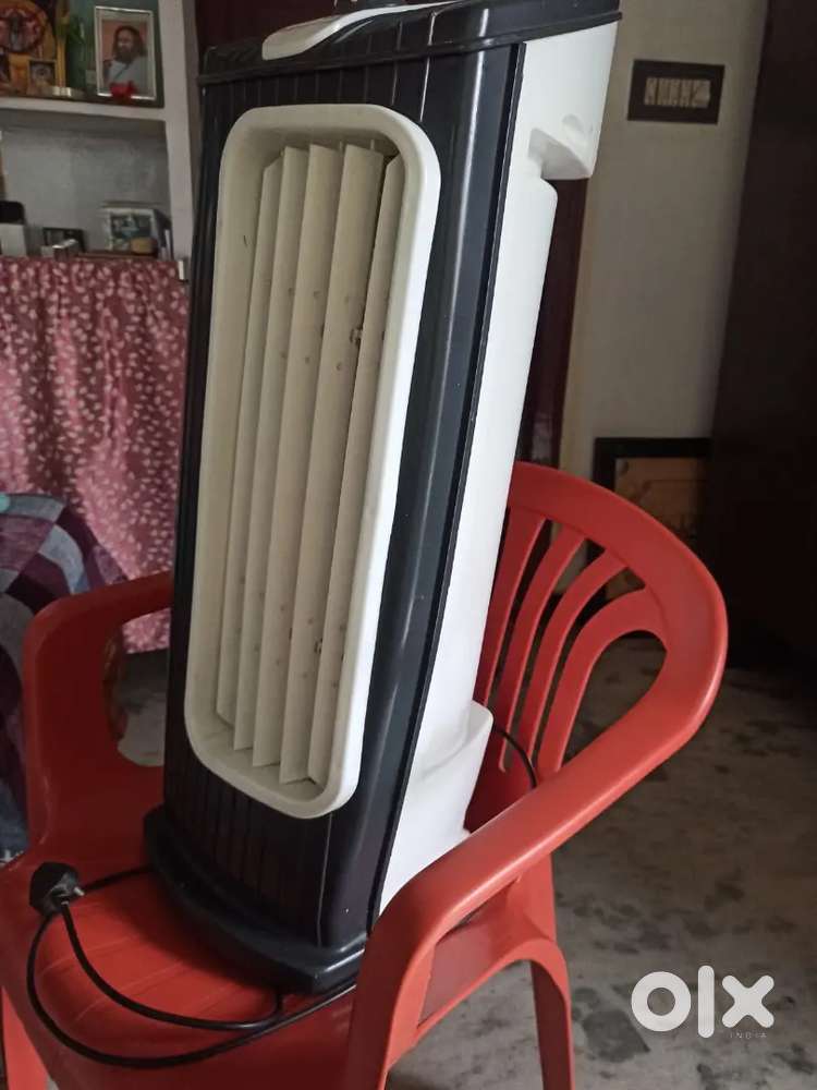 Electric tower fan