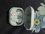 Earbuds noise