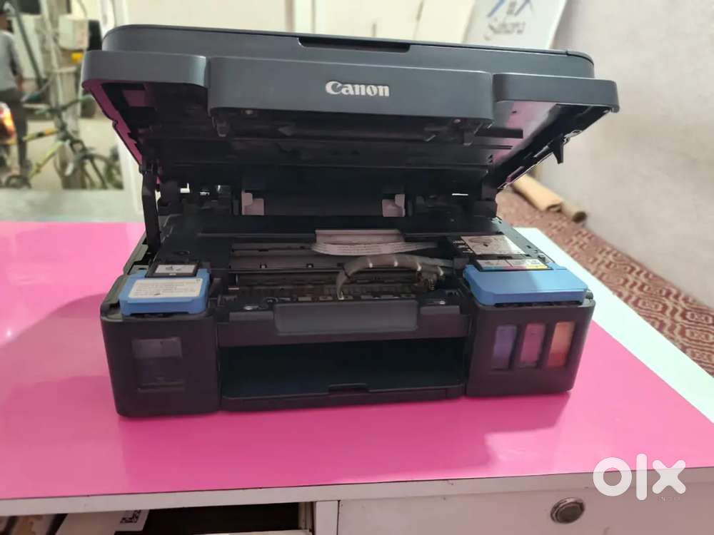 Canone G2010 Good Condition Urgent. Sale
