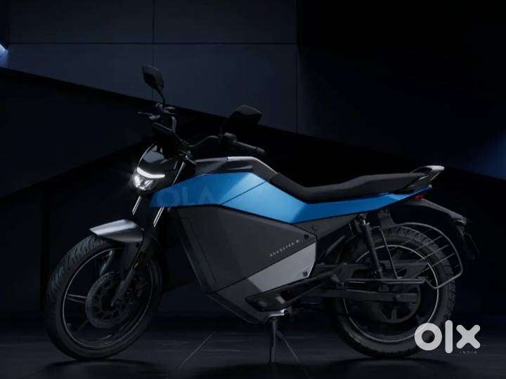 Ola roadster 4.5 kwh for 120000