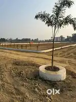 तुरंत रहने योग्य जमीन ले सुल्तानपुर रोड पर