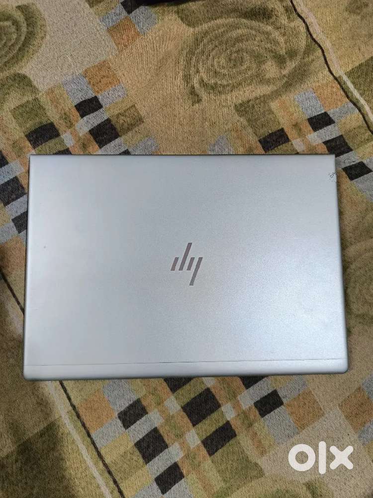 Hp laptop full touchscreen display scretchless and mint condition