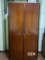 Wooden Almirah / Wardrobe in Good Condition – 2 Door