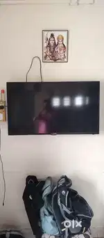 Good condition lloyd TV