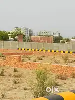 Plot on Deva Road Ramswaroop University