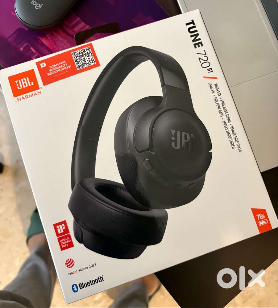 JBL Headphones - 720BT - Out of the Box