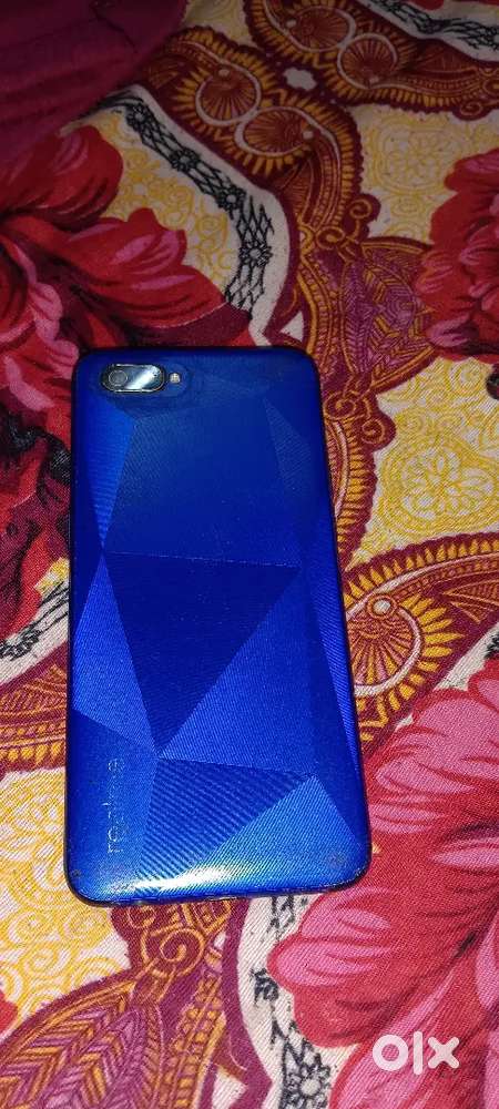 Realme C2 screen ki rate mein mobile