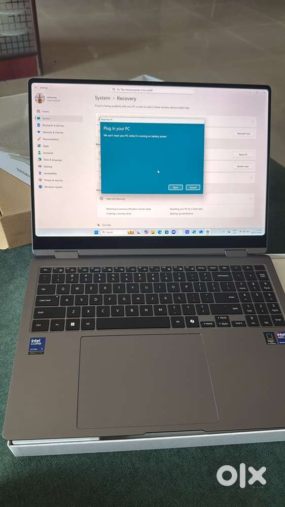 Samsung Book 5 pro 360,  16 inch ultra i7
