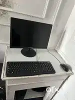 Core i5 Desktop PC  8GB RAM  Monitor + Keyboard Included