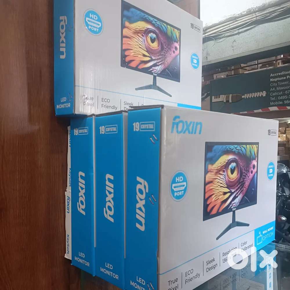 New Full Box 19 LED Monitor HDMI VGA 1 year warranty