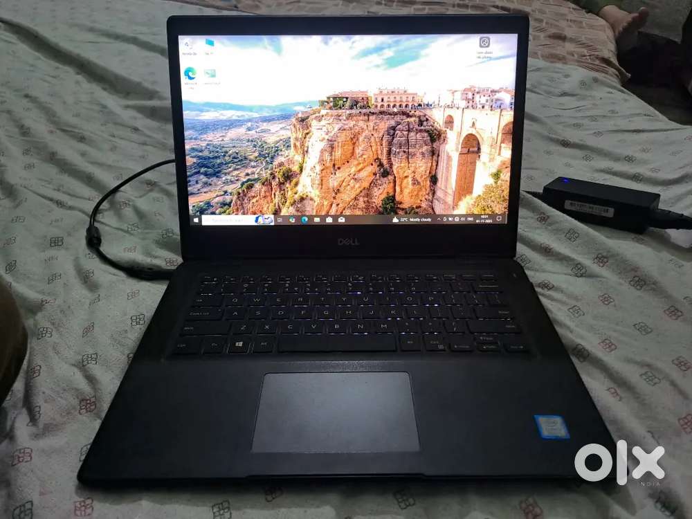 Dell Latitude 3400