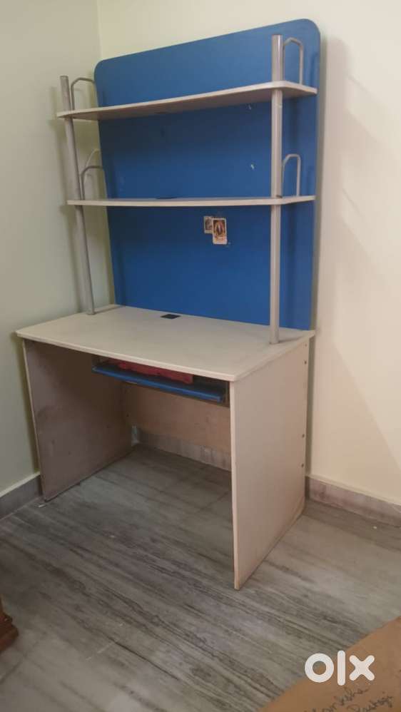 STUDY CUM COMPUTER TABLE