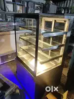 Pastry cake cold display bakery counter
