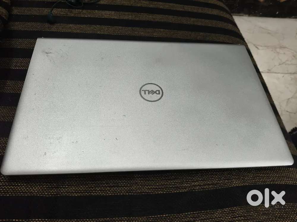 Dell laptop Inspiron 153000