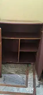 Brown wood Cupboard