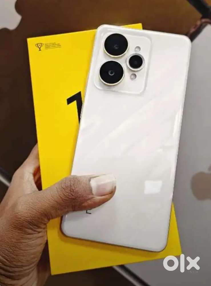 REALME 15 8/128