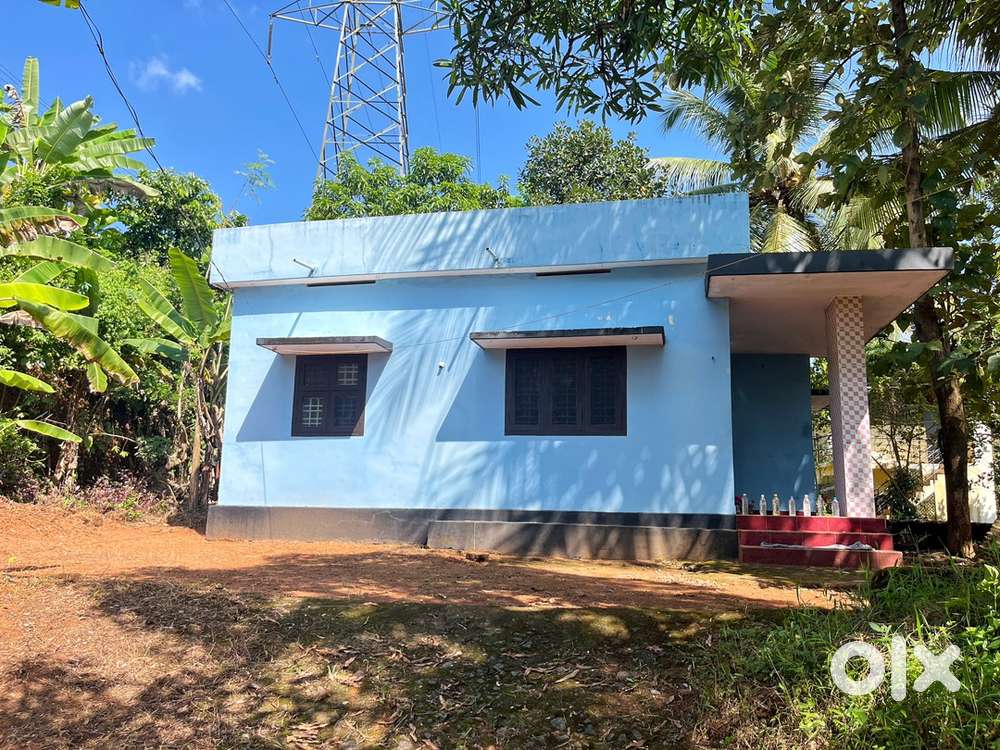 2BHK House & 8Cent Plot