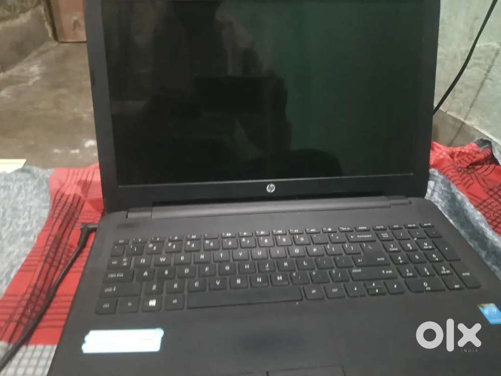 HP LAPTOP CORE I3