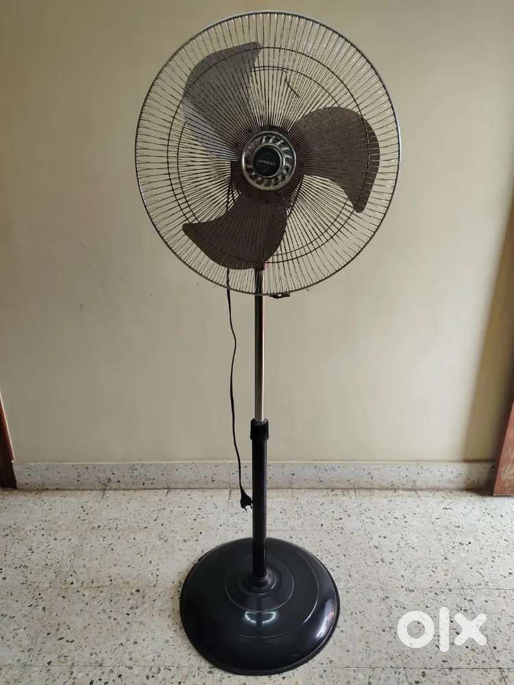 Havells Metallic pedestal fan