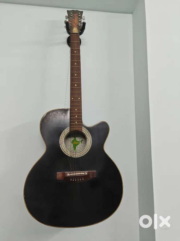 Guitar for sale