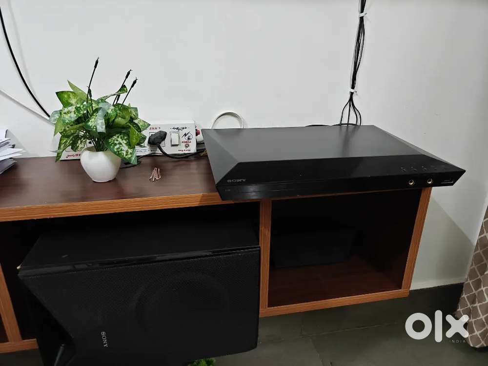 Sony 5.1 home theatre speakers