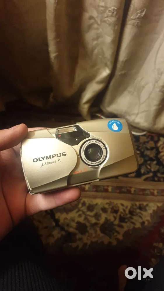 Vintage Olympus MJU II  35mm Film Camera  Excellent / Silver