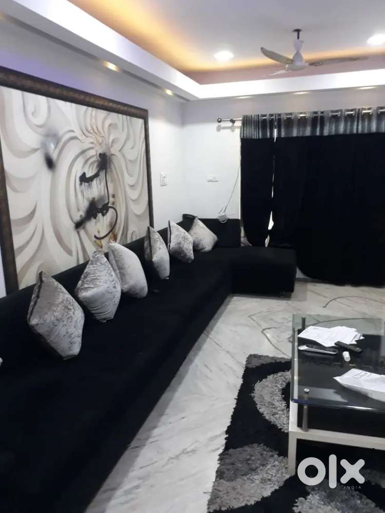 2bhk furnished flat available on rent