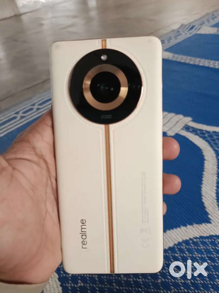 Realme 11 Pro 5G — Super Smooth Phone!  ₹14,000 Only