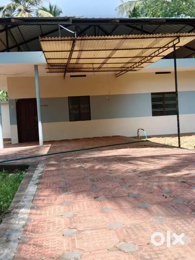 A HOUSE FOR RENT WHICH IS NEAR  TECHNOPARK BPCL KINFRA LULU  AIRPORT