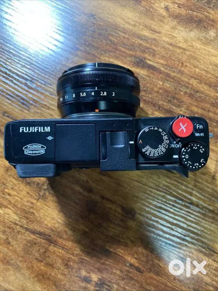 Fujifilm X-E2 16.3 MP Digital Camera W/Fujinon Super EBC XF 18mm