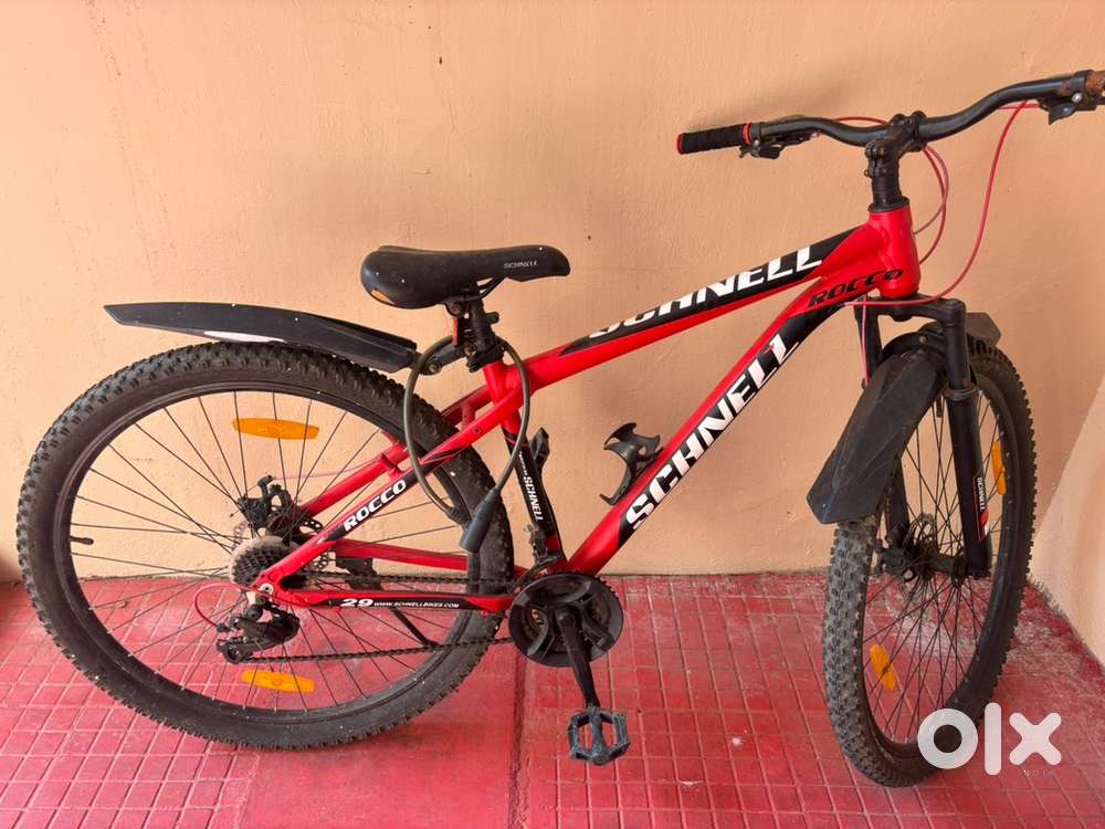 The cycle is in good condition as fresh as new