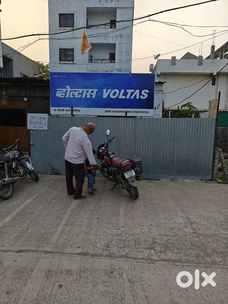 Shop's for rent