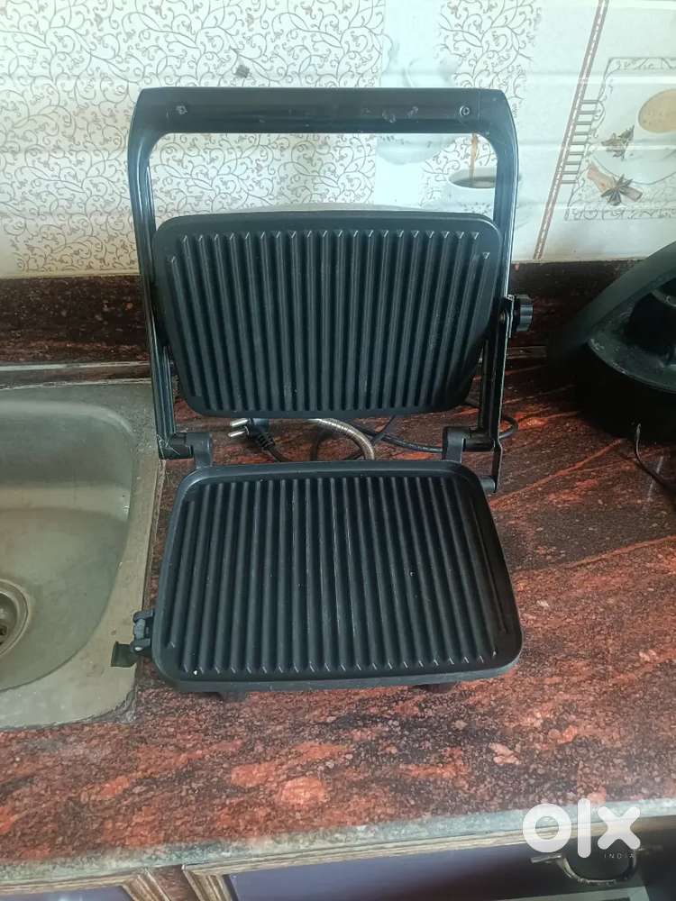 Hamilton sandwich maker