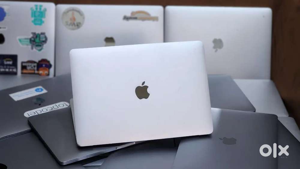 Apple Macbook Pro i5 8gb Ram 256gb Apple SSD FRESH CONDITION