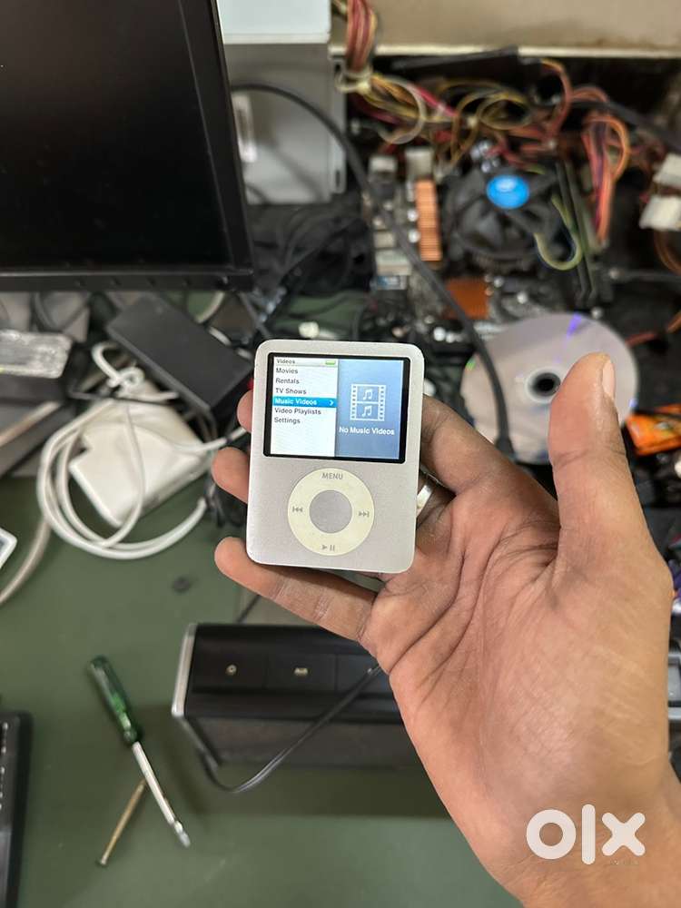 Ipod nano 4gb complete